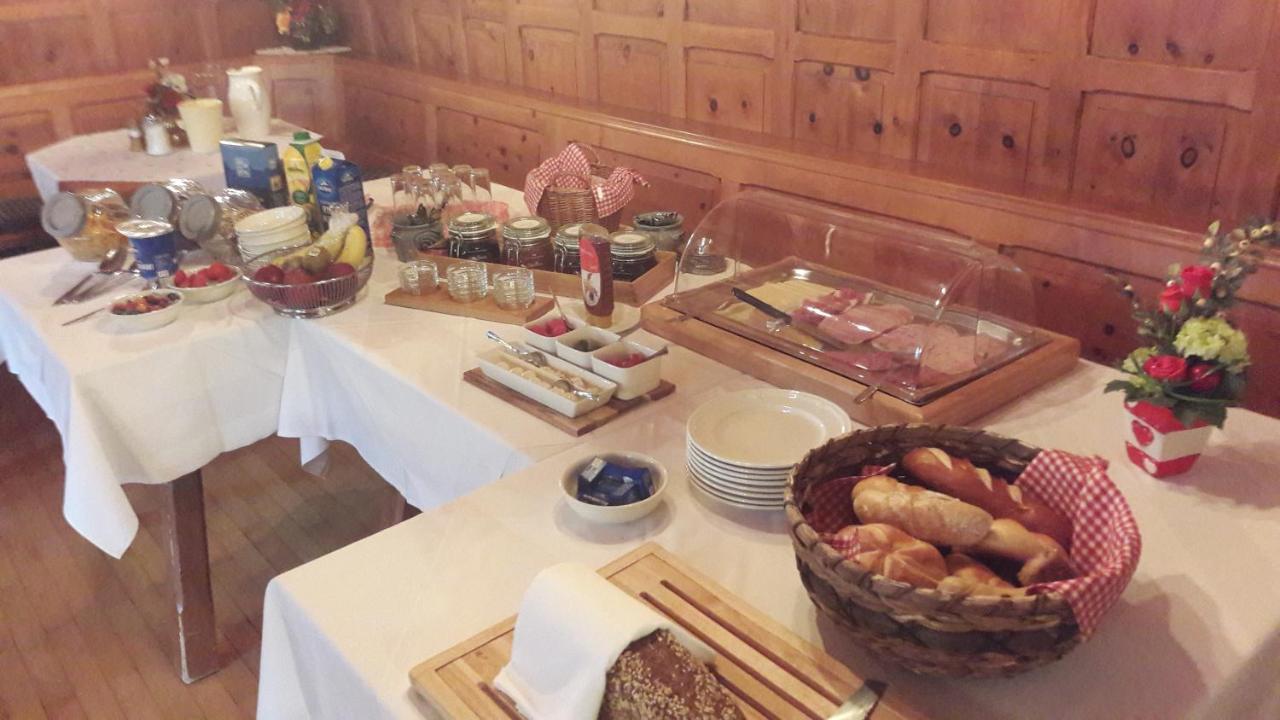 Hotel Garni Friedheim Санкт Антон ам Арлберг Екстериор снимка