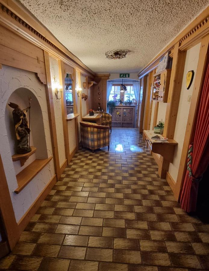 Hotel Garni Friedheim Санкт Антон ам Арлберг Екстериор снимка